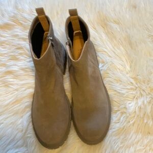 Blondo Women’s Prestly Fallen Rock Suede Waterproof Upper Leather Boots Size 11
